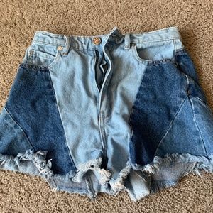 Womans shorts